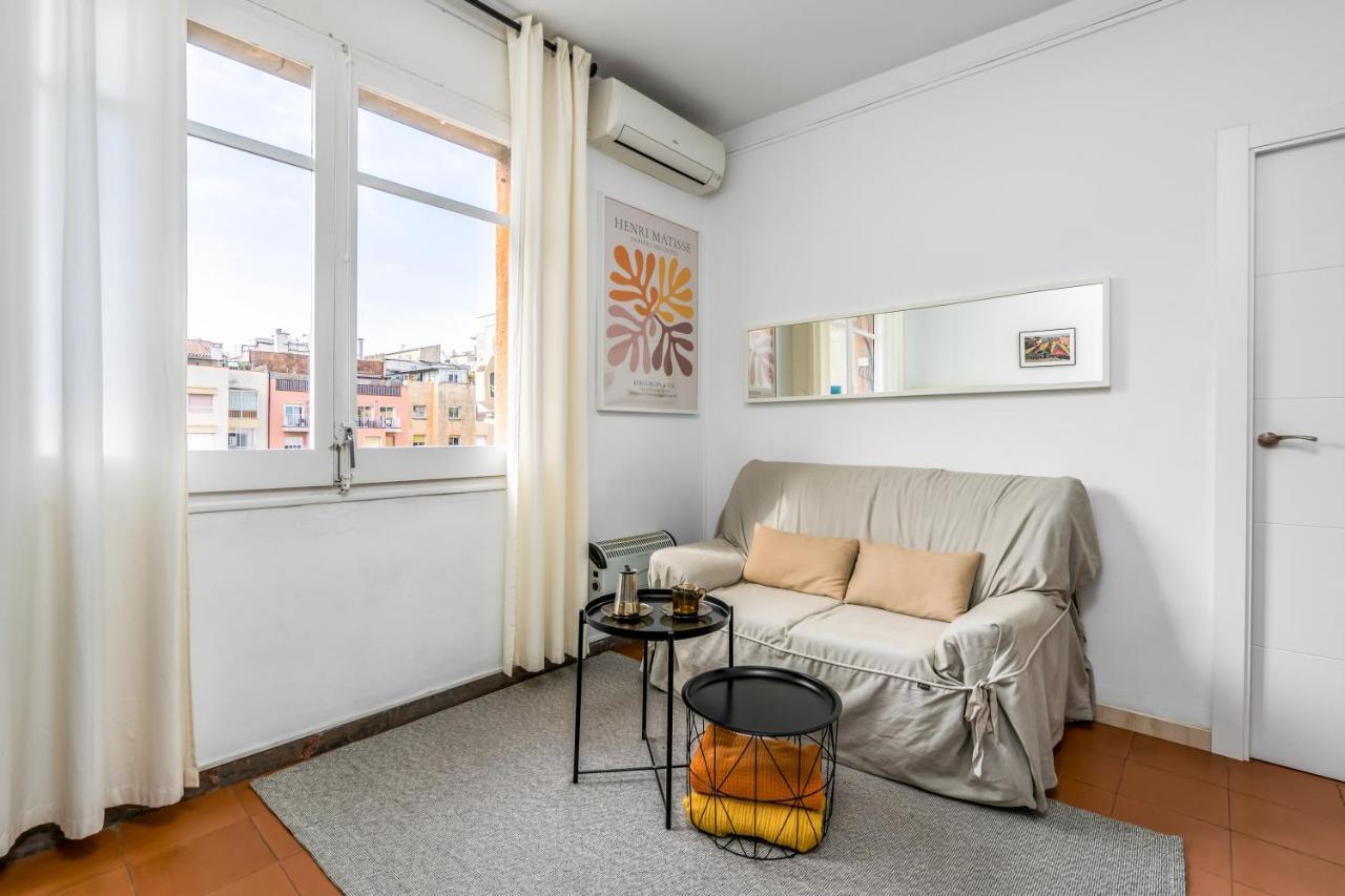 Fridays Flats Arc De Triomf - Solar & Spacious Barcelona Exterior photo
