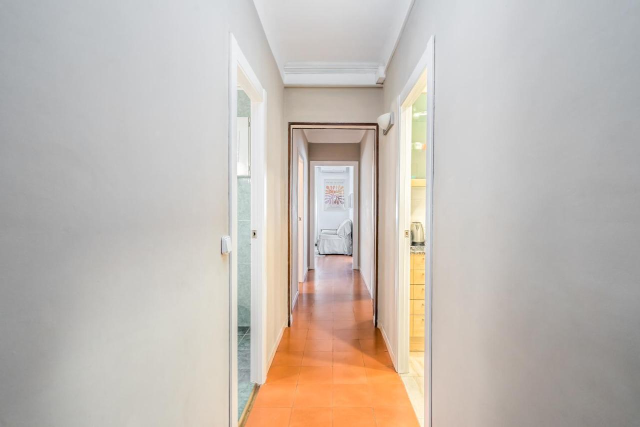 Fridays Flats Arc De Triomf - Solar & Spacious Barcelona Exterior photo